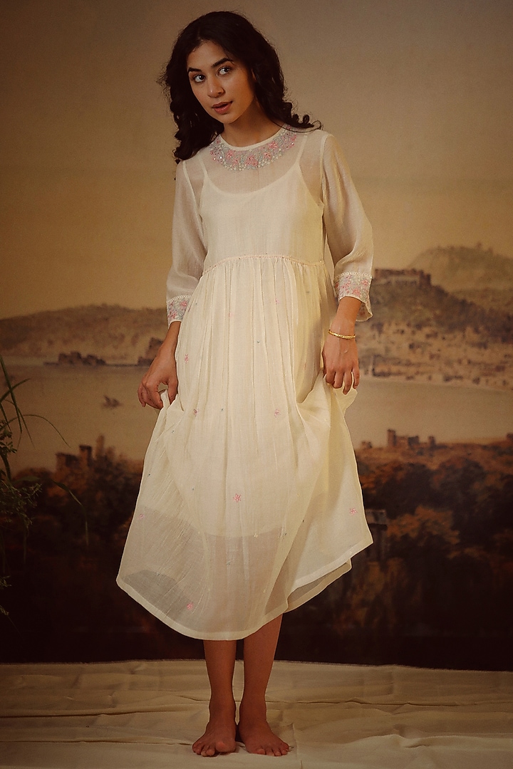 Off-White Blended Cotton Chikankari Embroidered Sherwani Set by TATWA at Pernia's Pop Up Shop