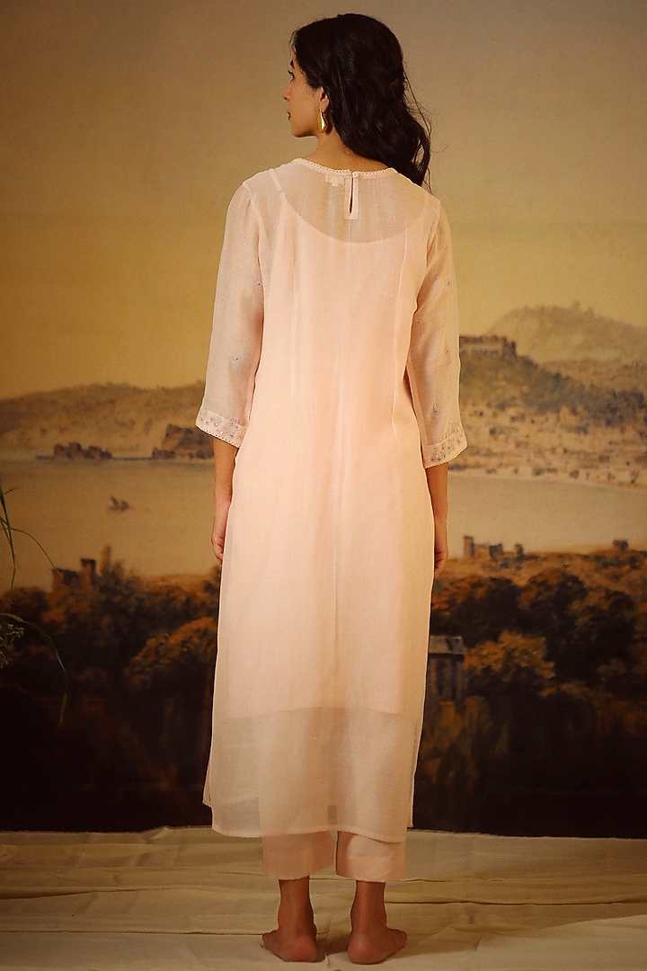 Pink Handloom Chanderi Embroidered Kurta Set by TATWA at Pernia's Pop Up Shop