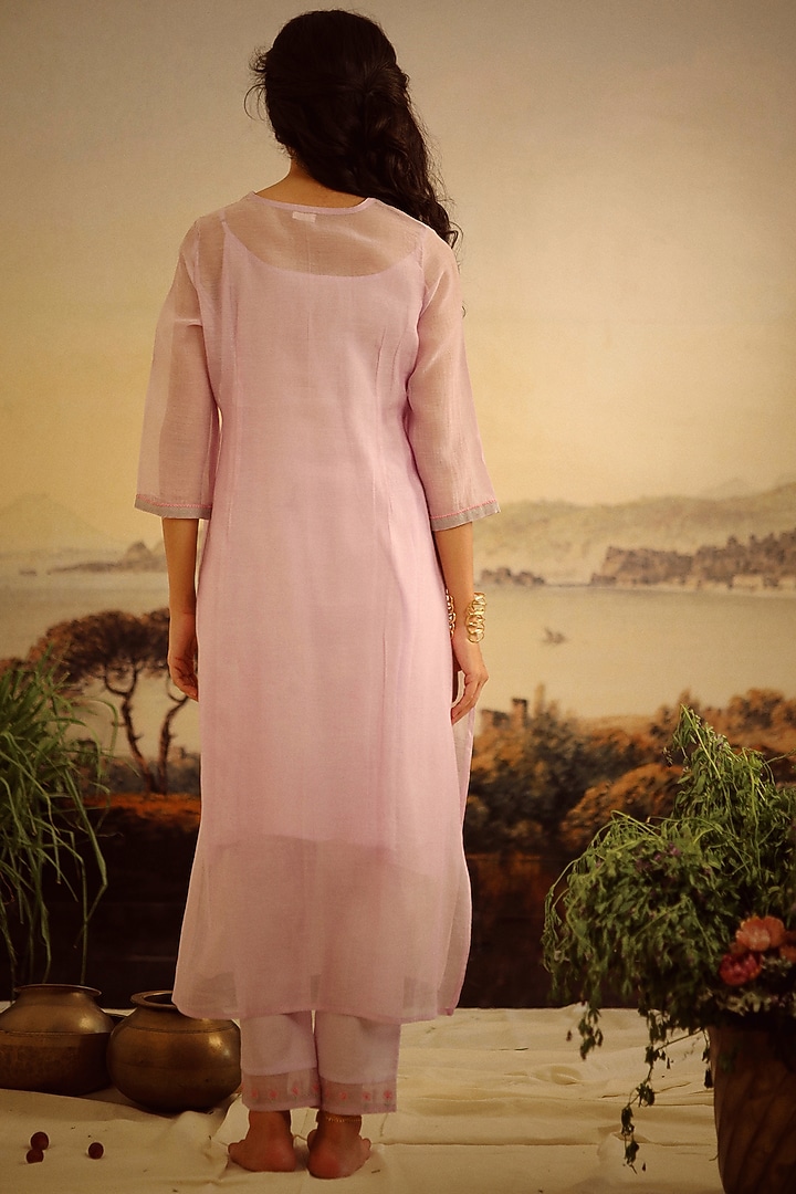 Lavender Handloom Chanderi Embroidered Kurta Set by TATWA at Pernia's Pop Up Shop