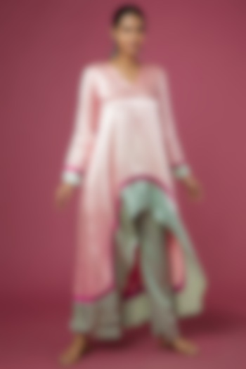 Peach Mashru Silk High-Low Kurta Set by The Aarya at Pernia's Pop Up Shop