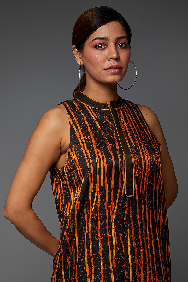 Black Cotton Silk Digital Printed Kurta by TIL BY AV - at Pernia's Pop Up Shop