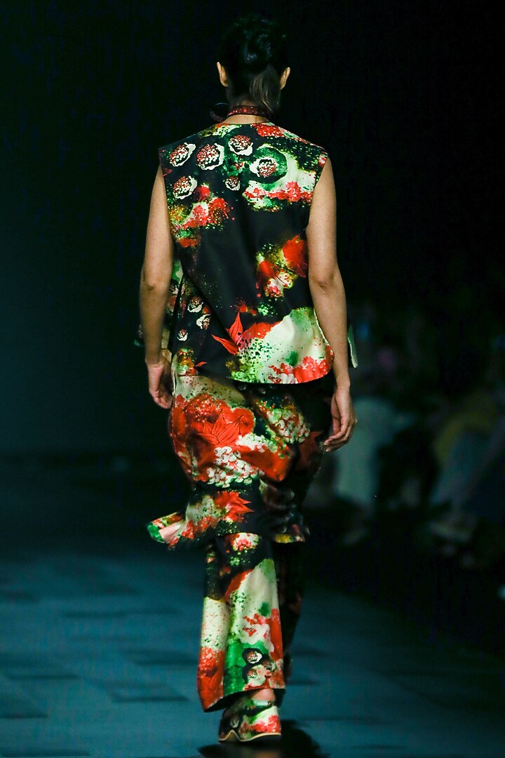 Red Chanderi Digital Printed Co-Ord Set by TIL BY AV - at Pernia's Pop Up Shop
