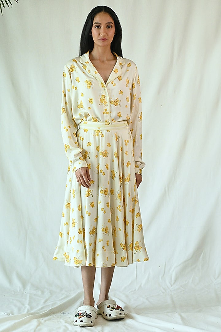 Off-White Cotton Satin Digital Printed Skirt Set by TIL BY AV -