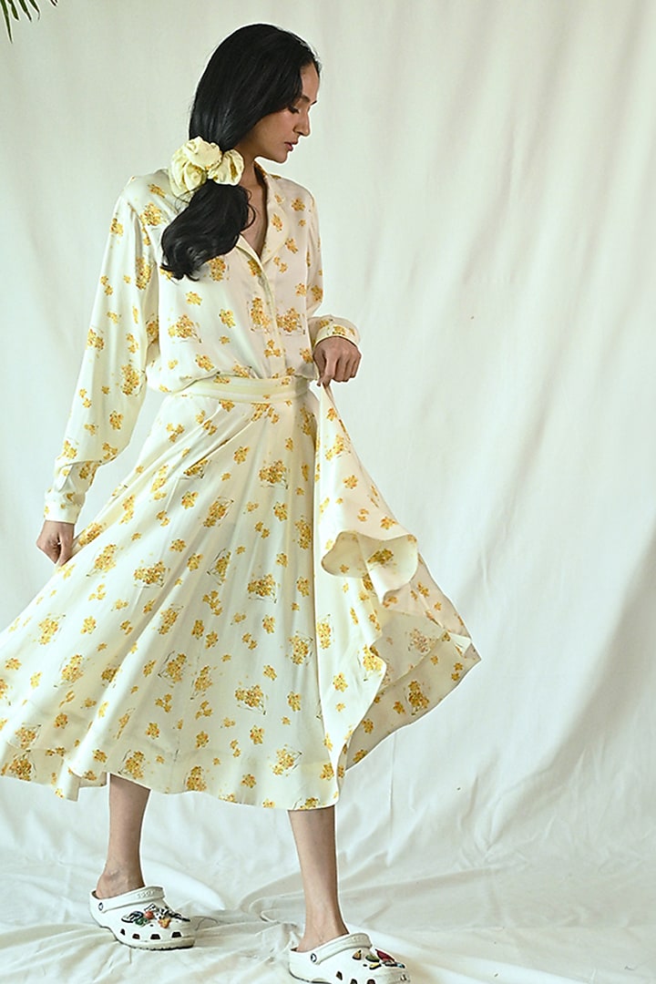 Off-White Cotton Satin Digital Printed Skirt Set by TIL BY AV - at Pernia's Pop Up Shop
