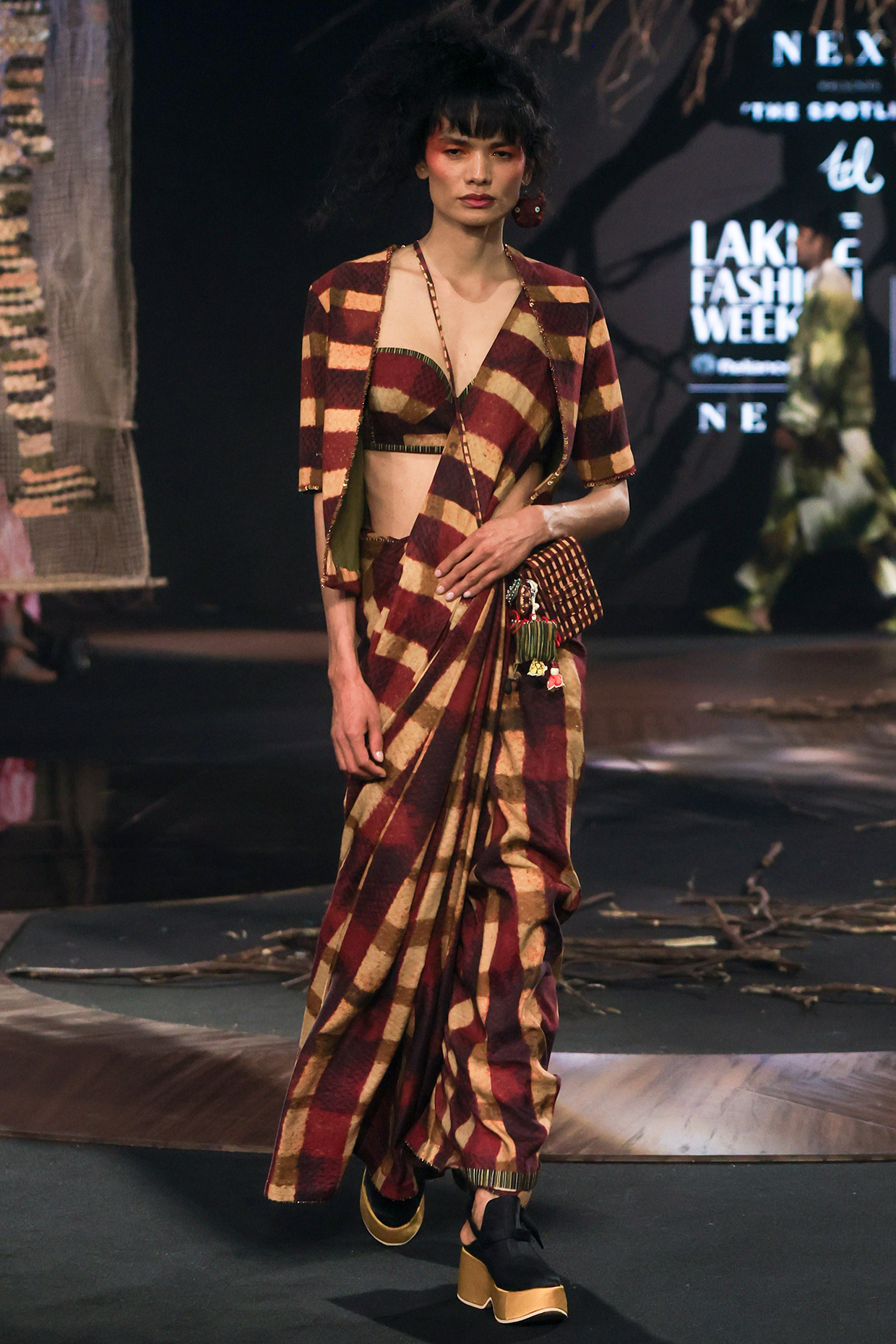 Maroon Cotton Silk Digital Printed Party Wear Saree Set by TIL BY AV - at Pernia's Pop Up Shop