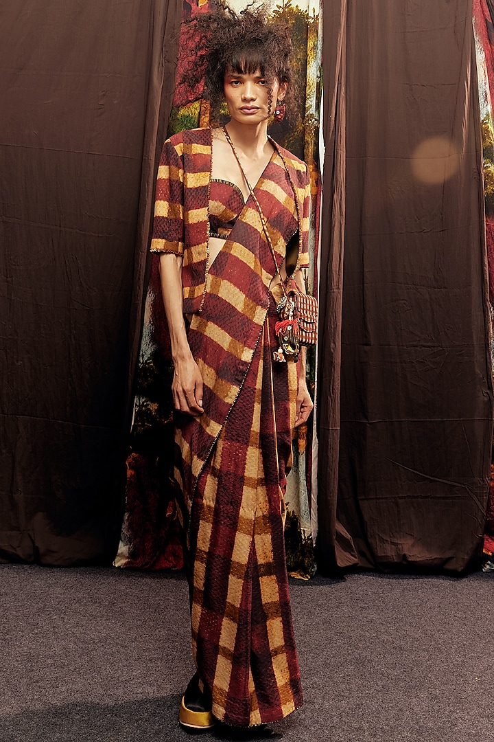 Maroon Cotton Silk Digital Printed Party Wear Saree Set by TIL BY AV - at Pernia's Pop Up Shop