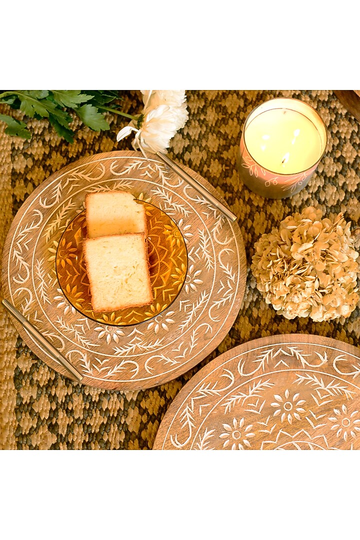 White & Brown Mango Wood Decorative Tray by The Blooming Bagh at Pernia's Pop Up Shop