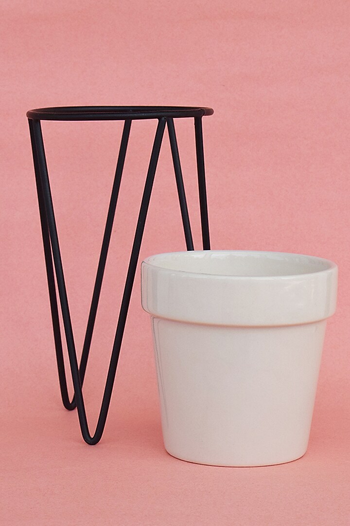 White Ceramic Planters (Set of 2) by The Blooming Bagh at Pernia's Pop Up Shop