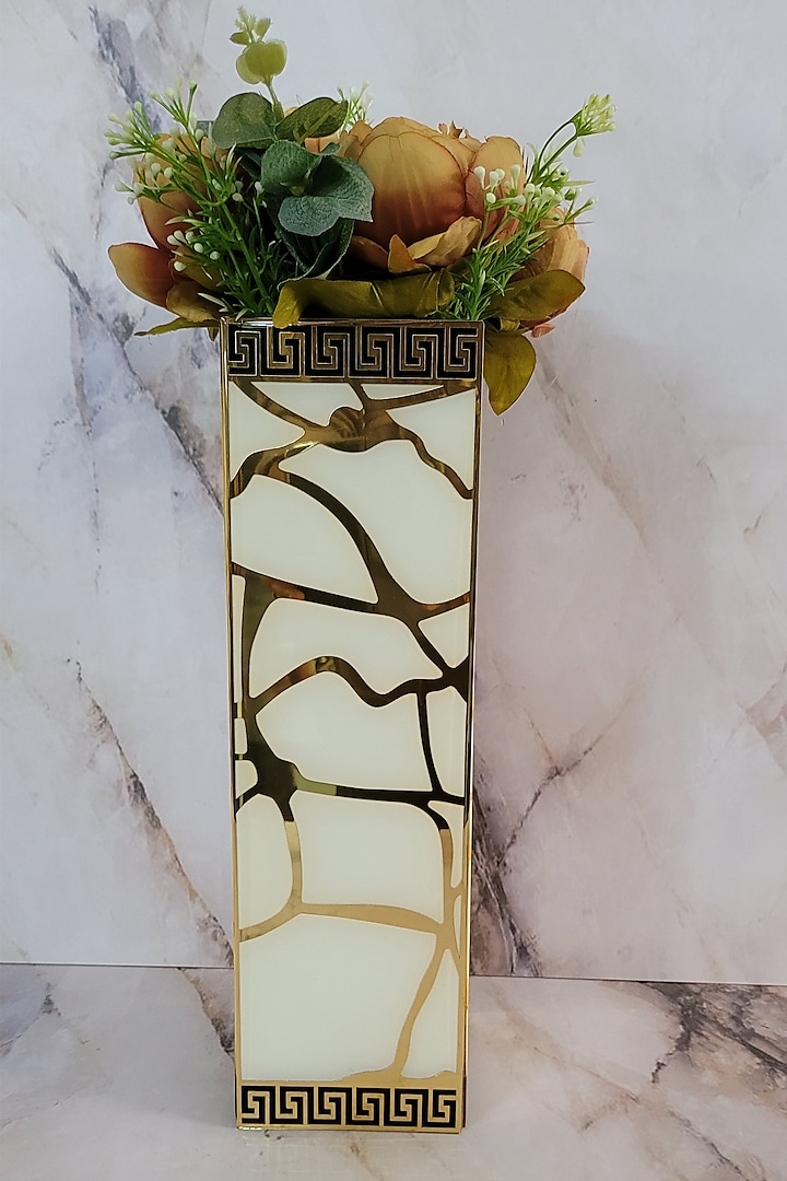 White & Gold Polymer Handcrafted Flower Vase by The Bling Edit
