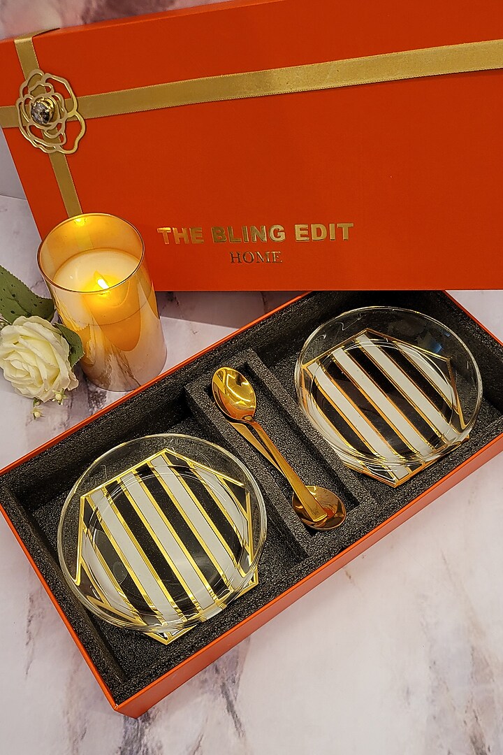 Liner Black & White Bowl & Spoon Set by The Bling Edit at Pernia's Pop Up Shop