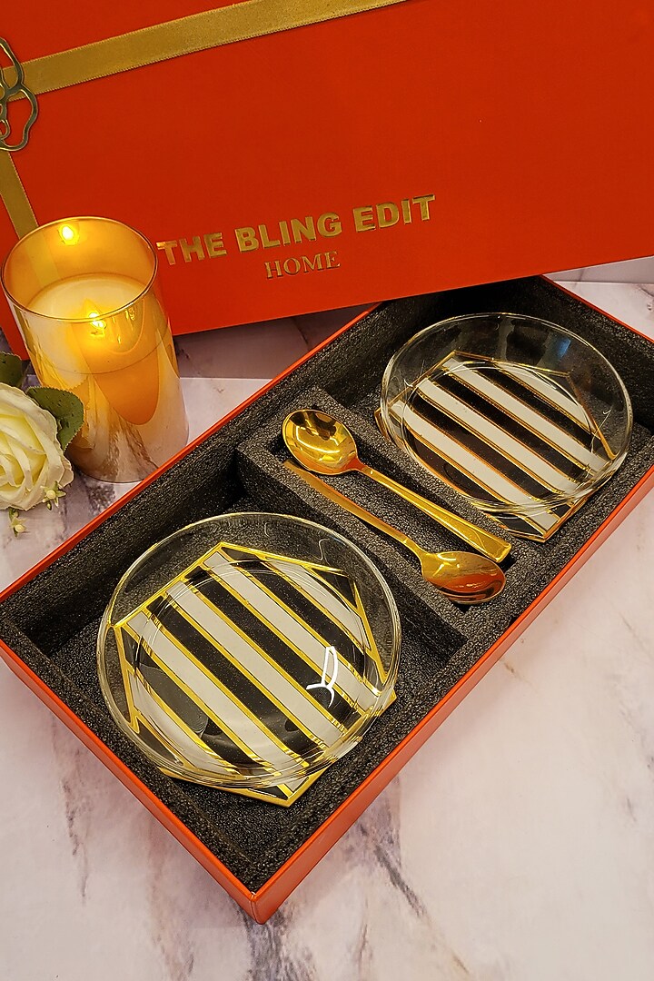 Liner Black & White Bowl & Spoon Set by The Bling Edit at Pernia's Pop Up Shop