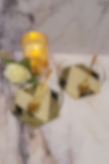 Pinnacle Black & White Bowl & Spoon Set by The Bling Edit at Pernia's Pop Up Shop