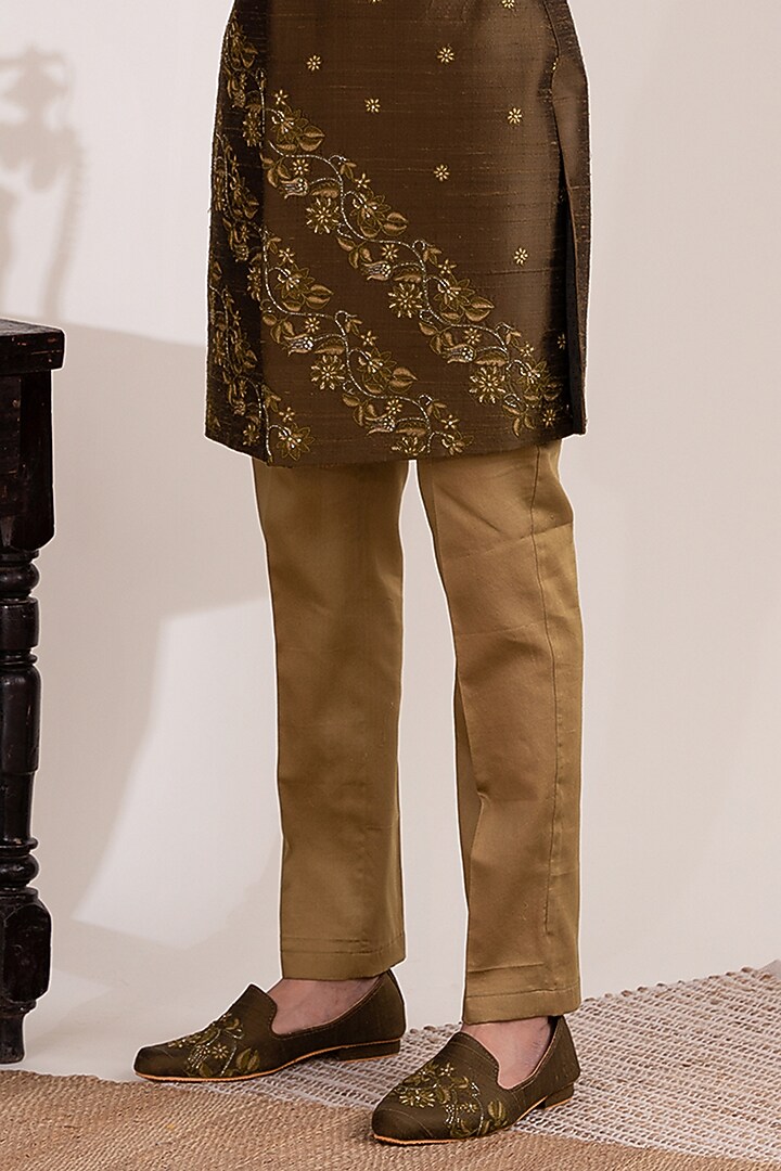 Mehendi Green Raw Silk & Cotton Embellished Groom Sherwani Set by TIRA BY NARESH RAJ at Pernia's Pop Up Shop