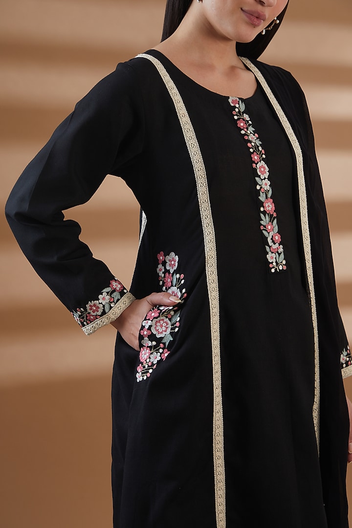 Black Pure Cotton Kurta Set by Tamra By Payal Khanna at Pernia's Pop Up Shop