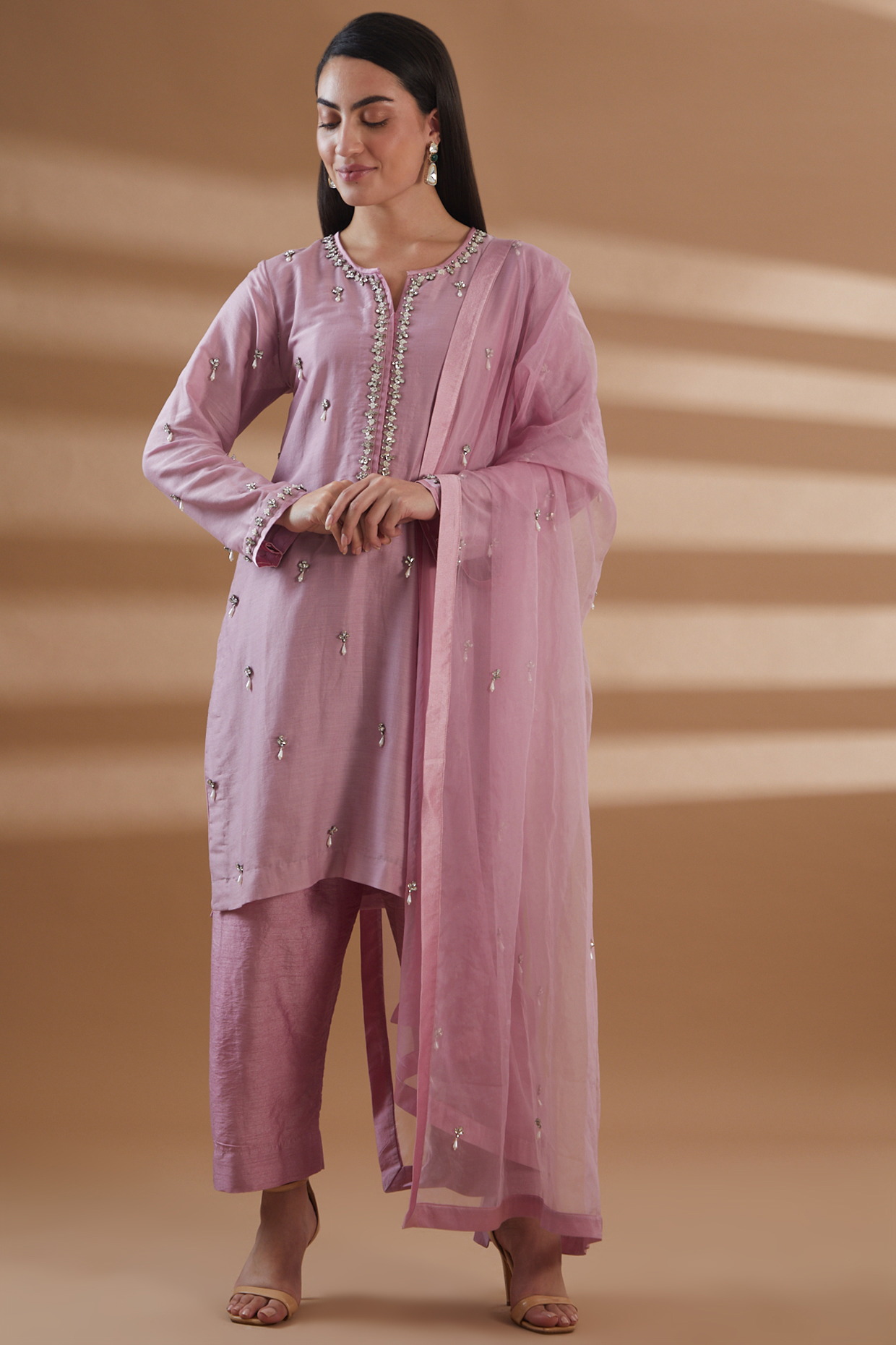 Purple Silk Chanderi Embroidered Kurta Set by Tamra By Payal Khanna