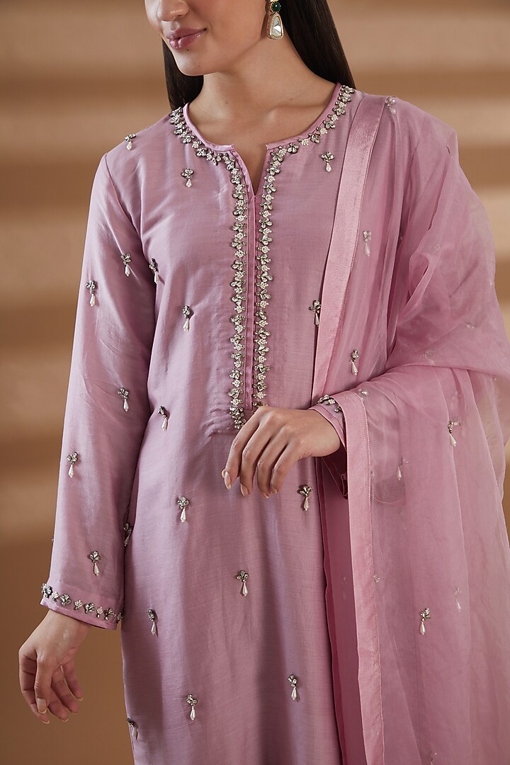 Purple Silk Chanderi Embroidered Kurta Set by Tamra By Payal Khanna at Pernia's Pop Up Shop
