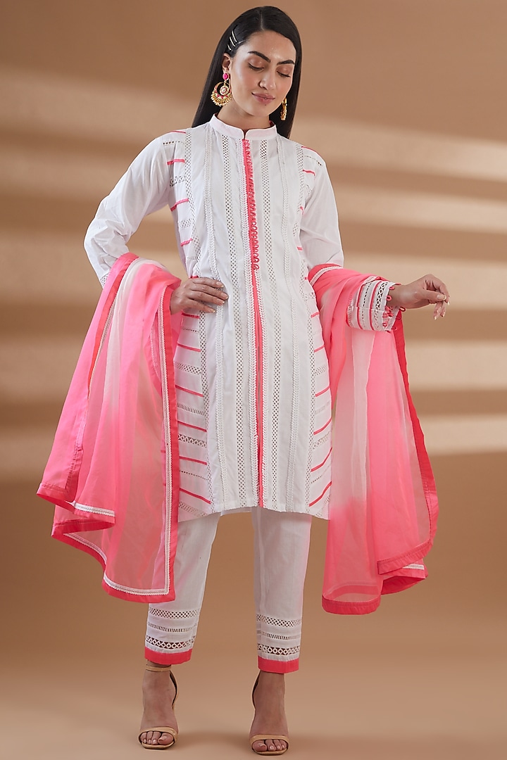 White Pure Cotton Embellished Kurta Set by Tamra By Payal Khanna
