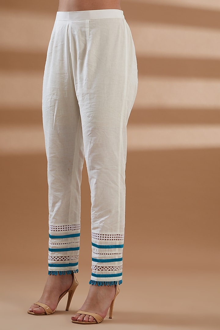 White Pure Cotton Embellished Kurta Set by Tamra By Payal Khanna at Pernia's Pop Up Shop