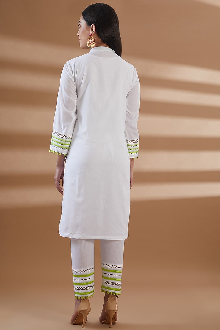 White Pure Cotton Embellished Kurta Set by Tamra By Payal Khanna at Pernia's Pop Up Shop