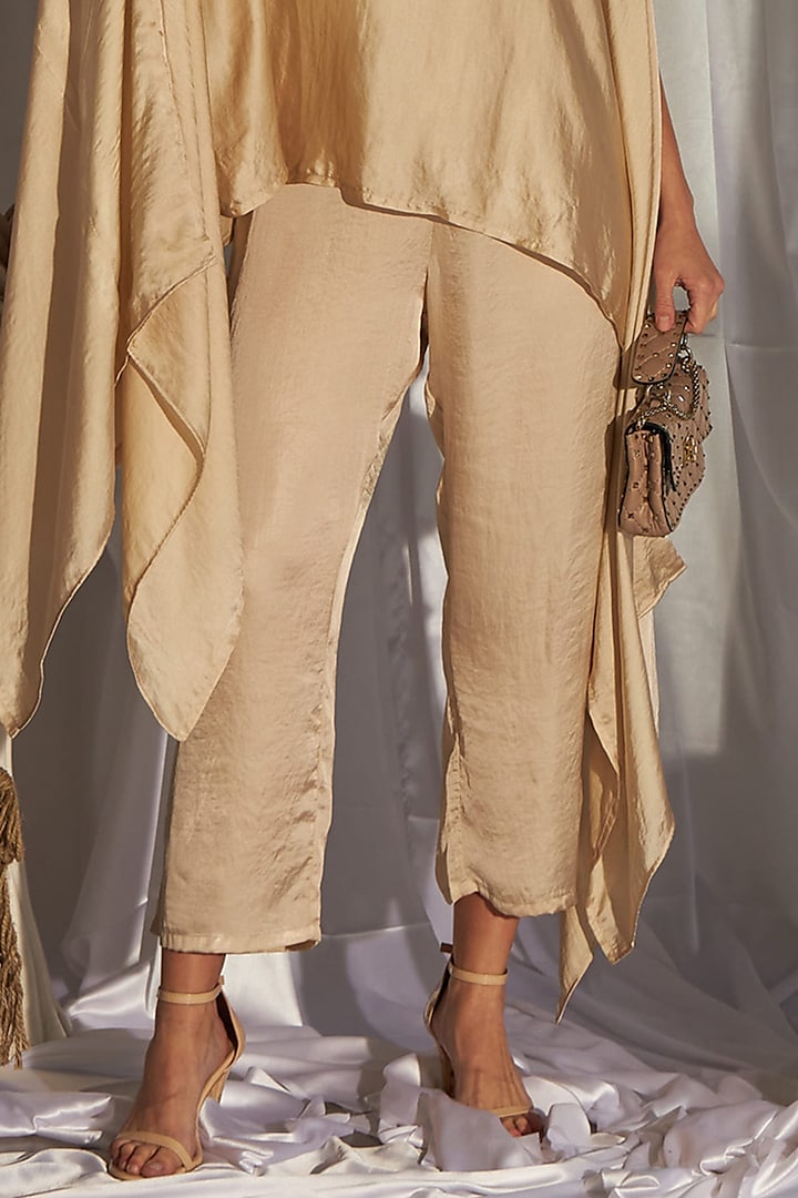 Nude Satin Silk Sequins Embroidered Cape Set by Tasuvure Indes at Pernia's Pop Up Shop
