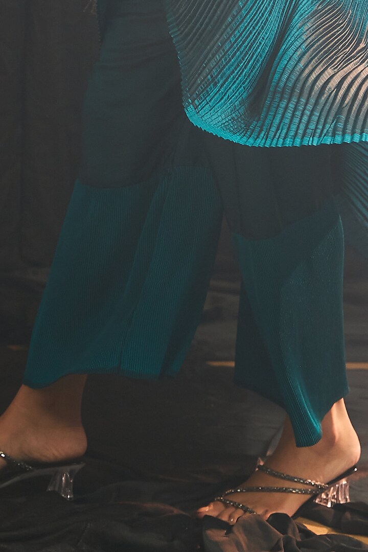 Deep Teal Pleated Silk Embroidered Off-Shoulder Cape Set by Tasuvure Indes at Pernia's Pop Up Shop