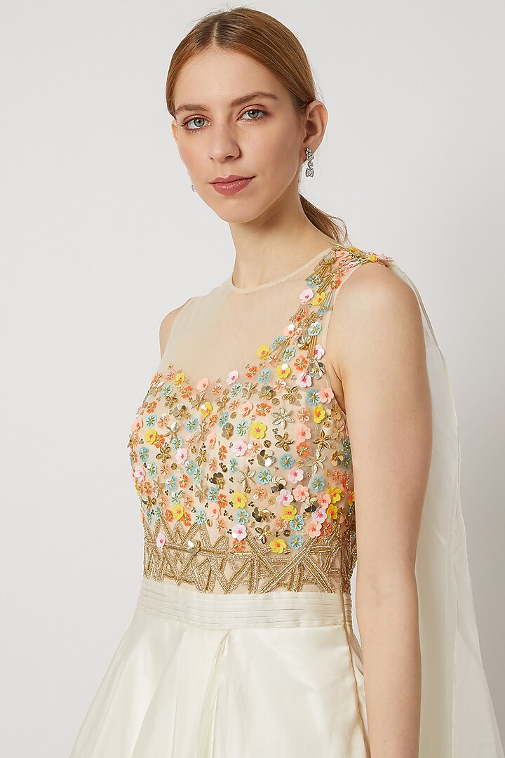 White Embroidered Slit Engagement Gown With Drape by Tamaraa By Tahani at Pernia's Pop Up Shop