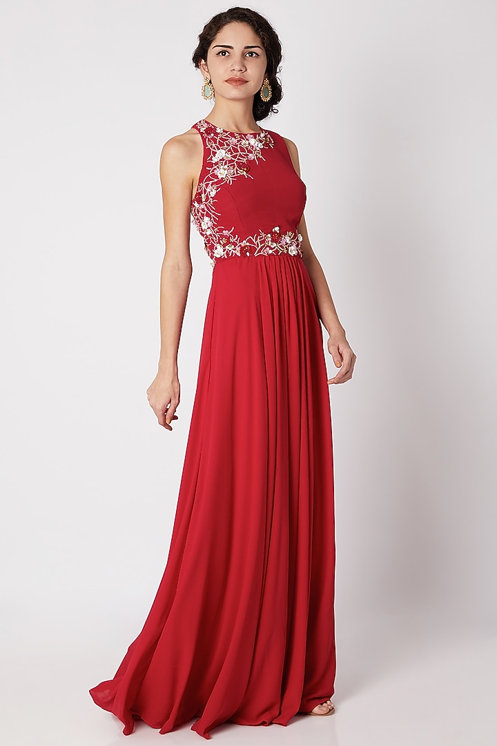 Red Floral Embroidered Cross-Back Party Wear Gown by Tamaraa By Tahani at Pernia's Pop Up Shop