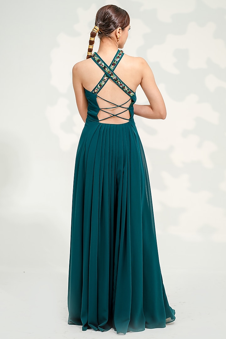Emerald Green Georgette Hand Embroidered Party Wear Gown by Tamaraa By Tahani at Pernia's Pop Up Shop