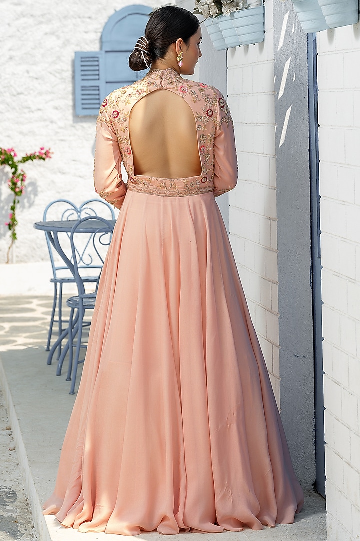 Coffee Crepe Hand Embroidered Engagement Gown With Dupatta by Tamaraa By Tahani at Pernia's Pop Up Shop