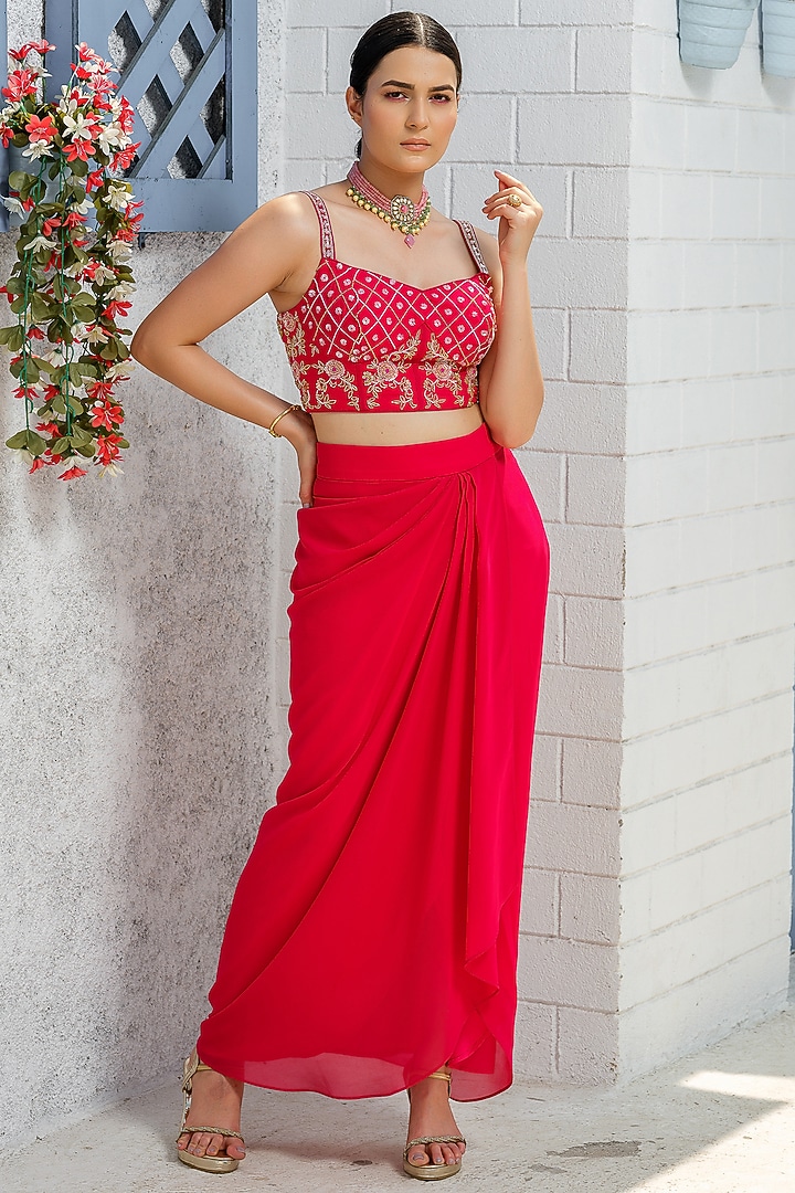 HOT PINK THREAD EMBROIDERED CAPE SET