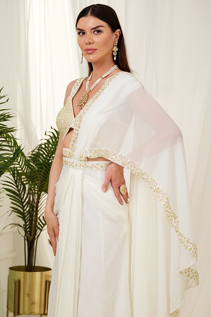 Off-White Georgette & Tulle Draped Wedding Saree Set by Tamaraa By Tahani at Pernia's Pop Up Shop