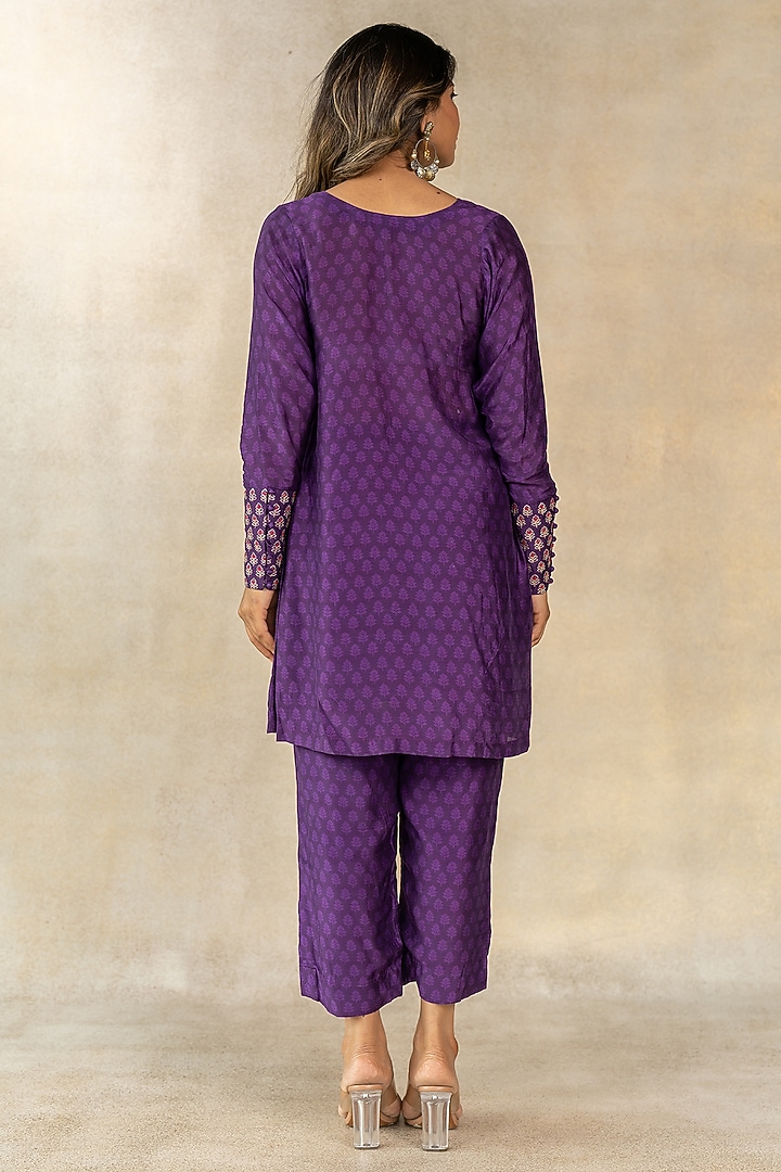 Purple Cotton Silk Motif Printed Kurta Set by TUSSAH BY SIDDHI SHAH at Pernia's Pop Up Shop