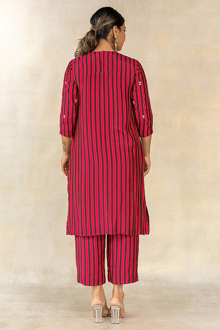 Pink & Brown Cotton Silk Stripes Printed Straight Kurta Set by TUSSAH BY SIDDHI SHAH at Pernia's Pop Up Shop