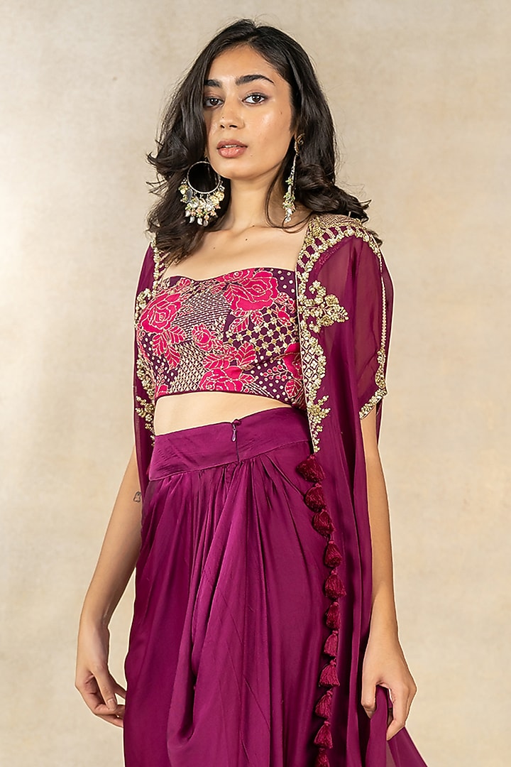 Magenta Organza Hand Embroidered Cape Set by TUSSAH BY SIDDHI SHAH at Pernia's Pop Up Shop