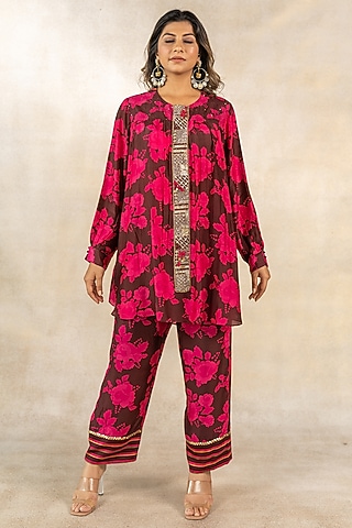Brown Cotton Silk Floral Printed & Hand Embroidered Co-Ord Set by TUSSAH BY SIDDHI SHAH