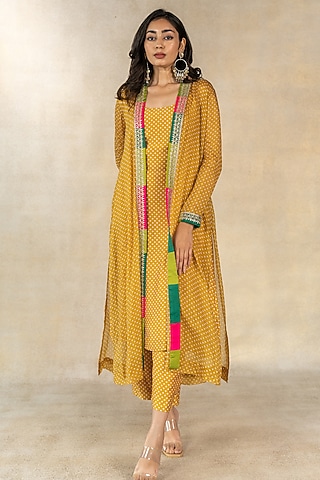 Mustard Cotton Silk Bandhani Printed A-Line Kurta Set by TUSSAH BY SIDDHI SHAH