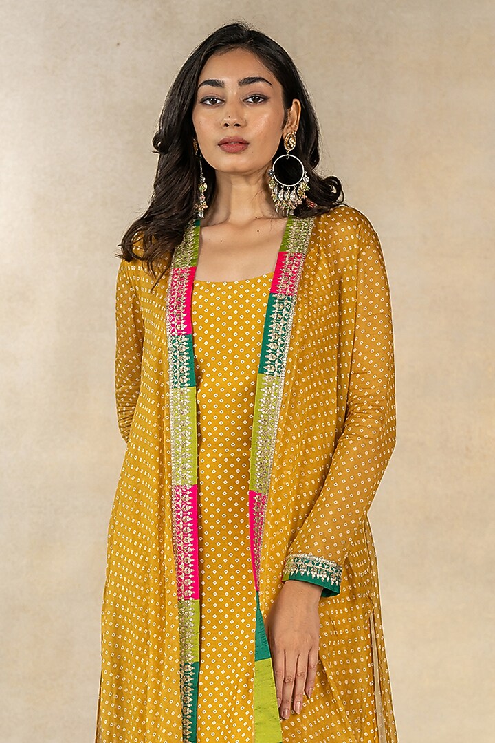 Mustard Cotton Silk Bandhani Printed A-Line Kurta Set by TUSSAH BY SIDDHI SHAH at Pernia's Pop Up Shop