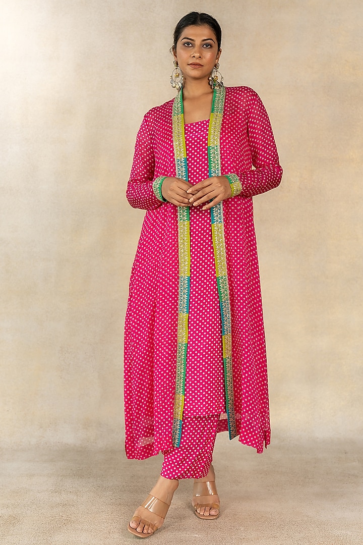 Pink Cotton Silk Bandhani Printed A-Line Kurta Set by TUSSAH BY SIDDHI SHAH at Pernia's Pop Up Shop