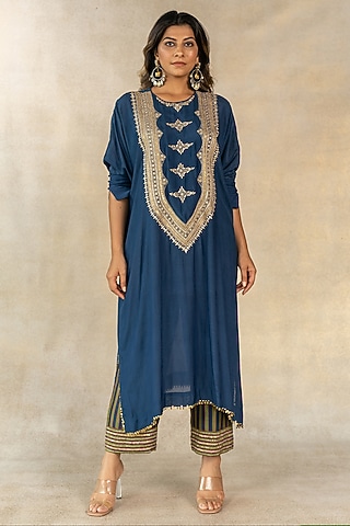 Teal Blue Cotton Silk Hand Embroidered Kaftan Set by TUSSAH BY SIDDHI SHAH