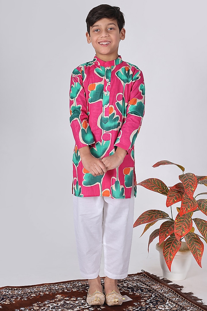 Pink Cotton Floral Printed Kurta Set For Boys by THE COTTON STAPLE at Pernia's Pop Up Shop