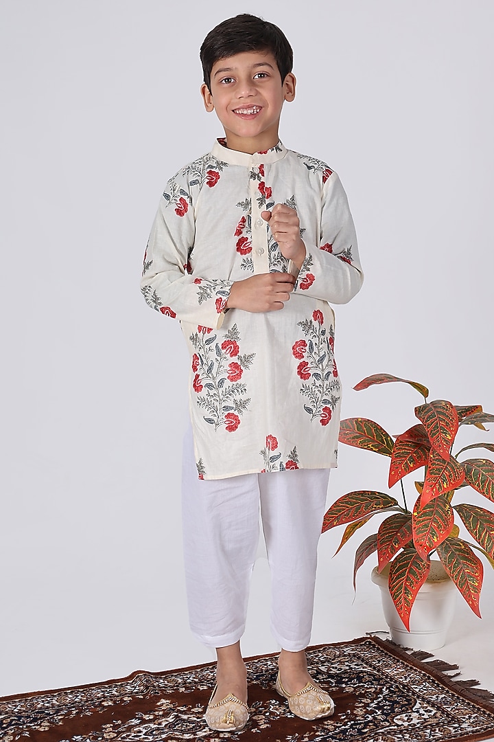 White Cotton Floral Printed Kurta Set For Boys by THE COTTON STAPLE at Pernia's Pop Up Shop