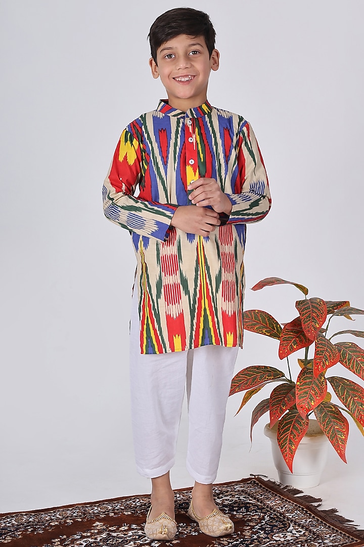 Multi-Colored Cotton Floral Printed Kurta Set For Boys by THE COTTON STAPLE at Pernia's Pop Up Shop