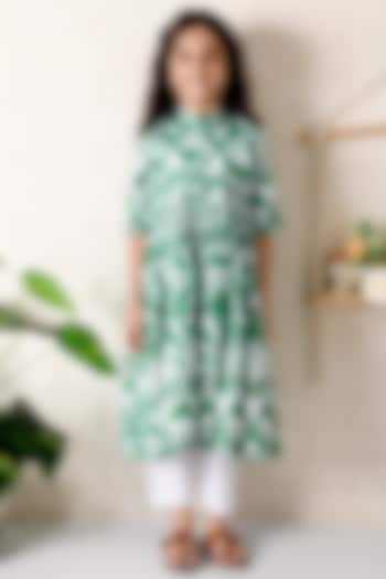 Green Cotton Printed Kurta Set For Girls by THE COTTON STAPLE