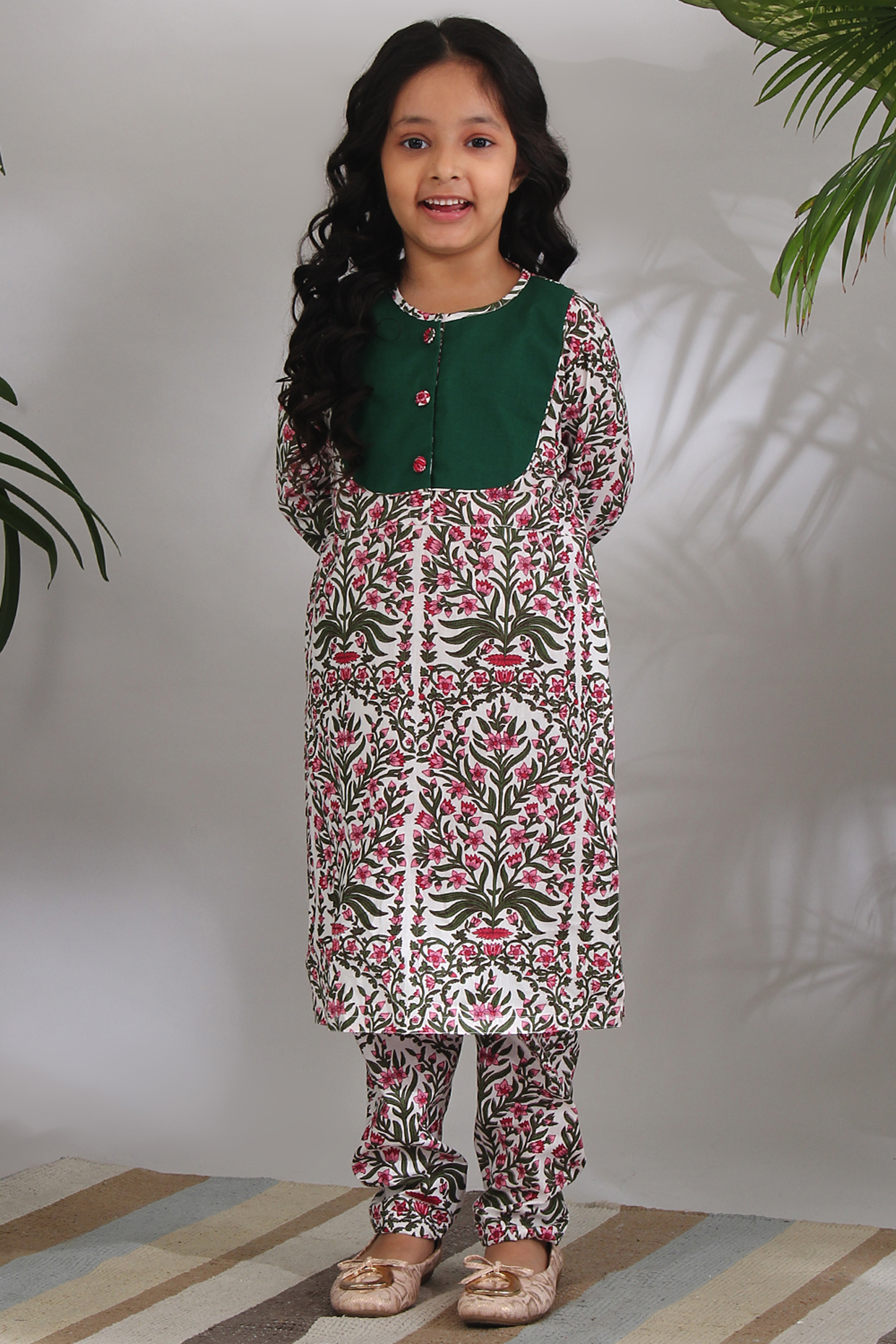 White & Bottle Green Block Printed Kurta Set For Girls by THE COTTON STAPLE at Pernia's Pop Up Shop