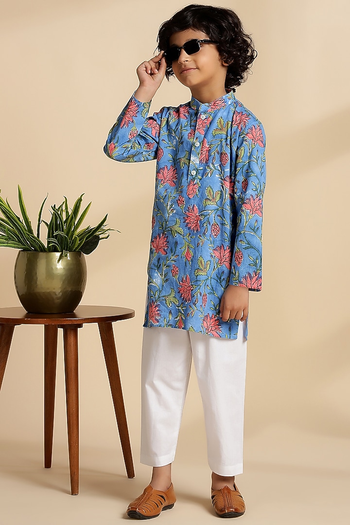 Navy Blue Cotton Floral Kurta Set For Boys by THE COTTON STAPLE at Pernia's Pop Up Shop