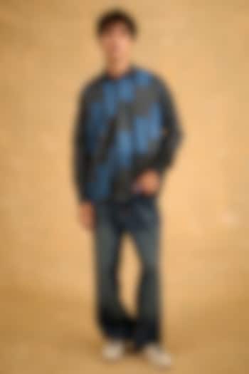 Blue & Grey Blended Cotton Handscreen Printed Shacket by The Culture at Pernia's Pop Up Shop