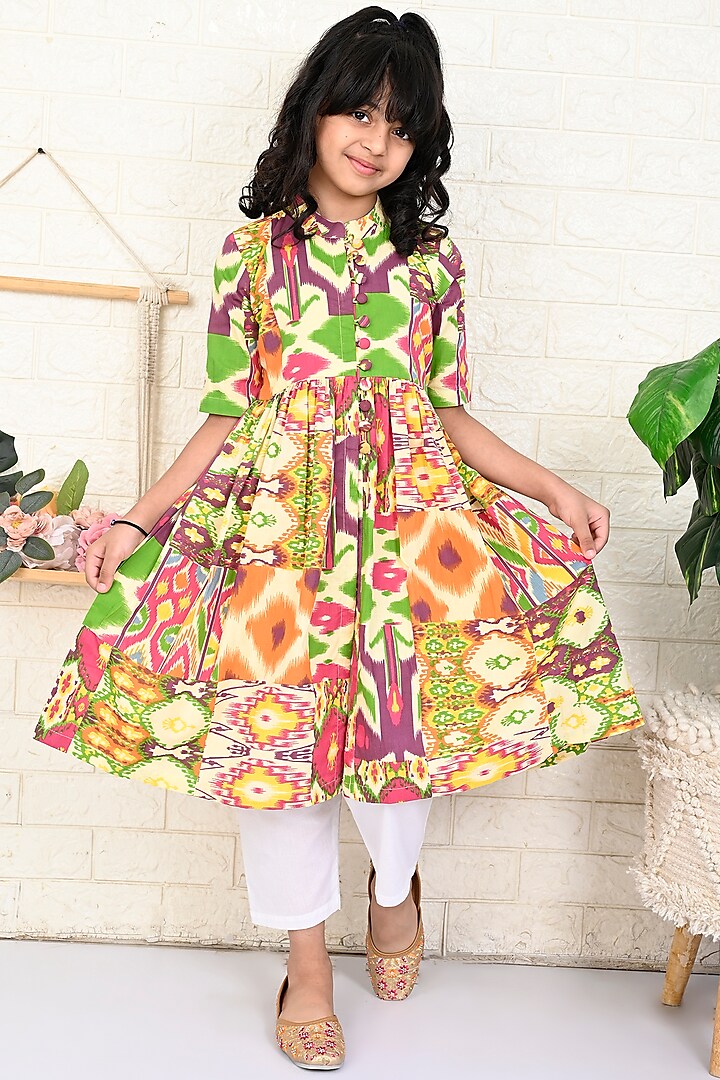 Multi-Colored Cotton Ikat Printed Kurta Set For Girls by THE COTTON STAPLE at Pernia's Pop Up Shop