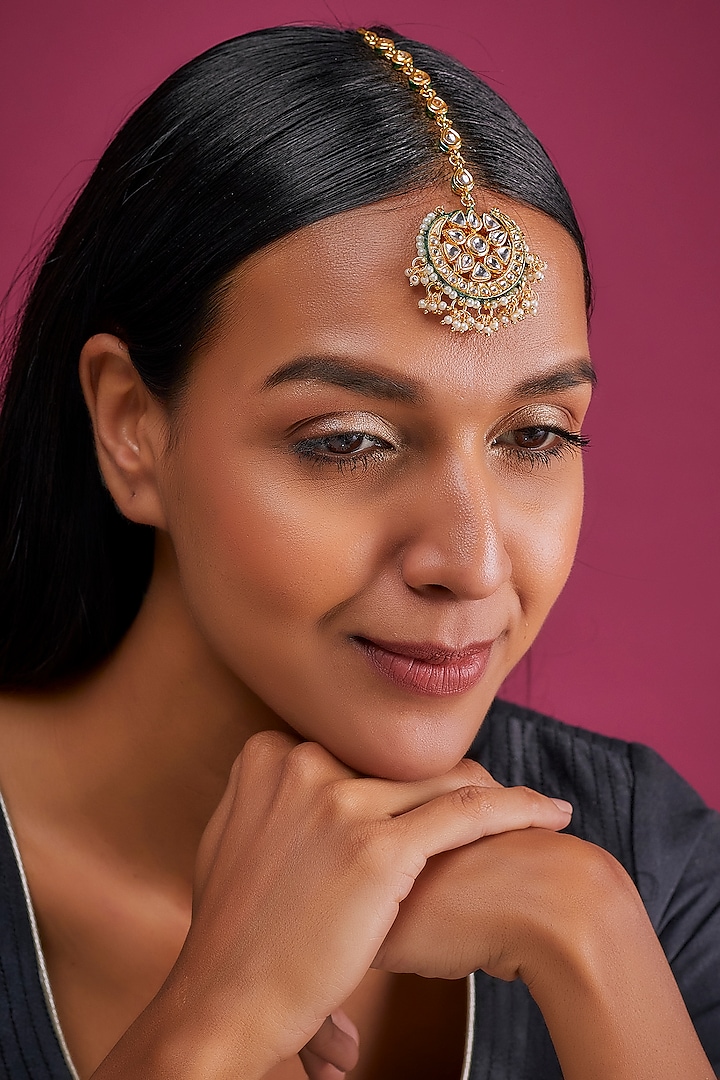 Gold Finish White Imitation Kundan Maang Tikka by Tad Accessories at Pernia's Pop Up Shop