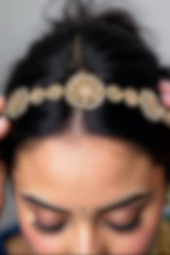 Gold Finish White Imitation Kundan Polki Matha Patti by Tad Accessories at Pernia's Pop Up Shop