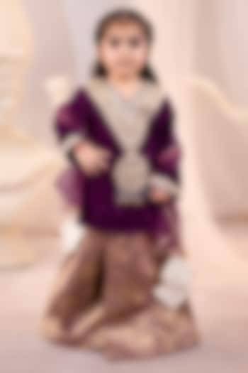 Golden Brocade Skirt Set For Girls by Devykids at Pernia's Pop Up Shop